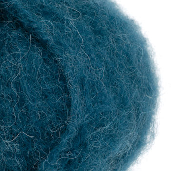 Blaue-flauschige-Wolle